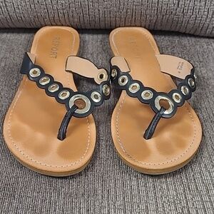 Report Size 8 Slone Flip Flop Sandals